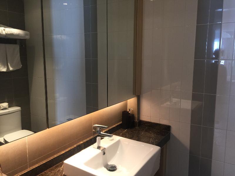 Shanghai Rongju Hotel Lujiazui Hotel 外观 照片